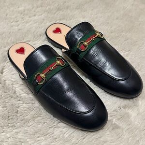 GUCCI WOMEN'S PRINCETOWN SLIPPER SIZE 37.5